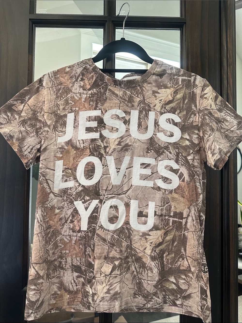NWOT SIZE SMALL JESUS LOVES YOU TEE
